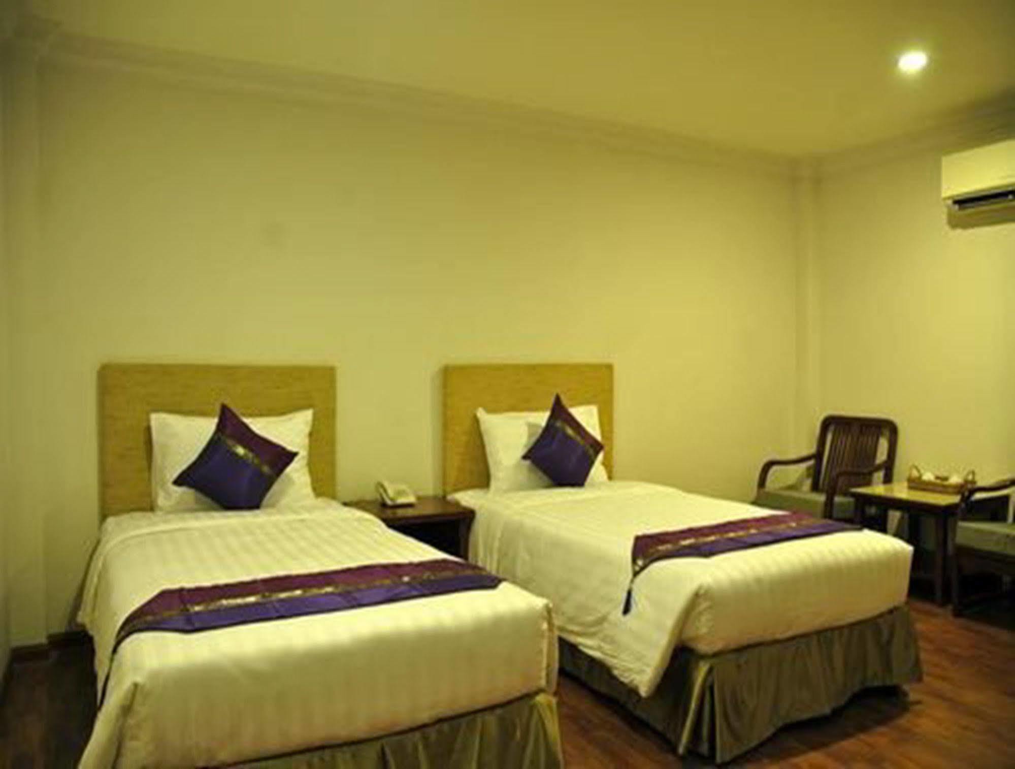 Hotel K Rangum Exterior foto